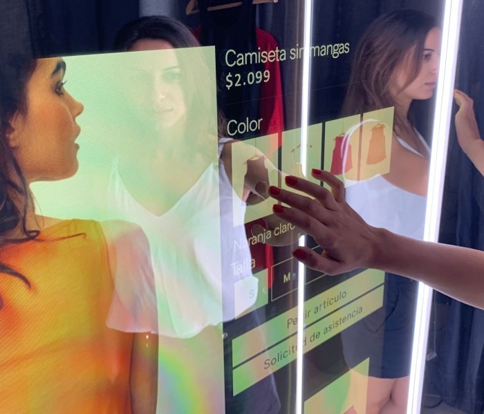 Smart Mirror by DENEVA Virtual Fitting Room » DENEVA DS